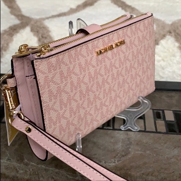 MICHAEL KORS LG DOUBLE ZIP WRISTLET BALLET - Picture 11 of 16